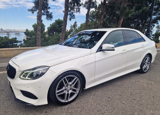 Mercedes E 200-3