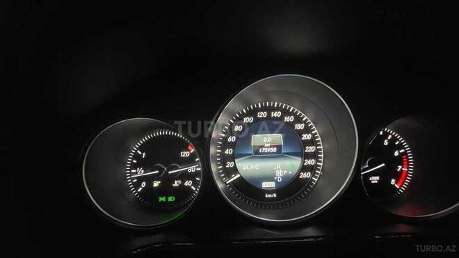 Mercedes E 200-10