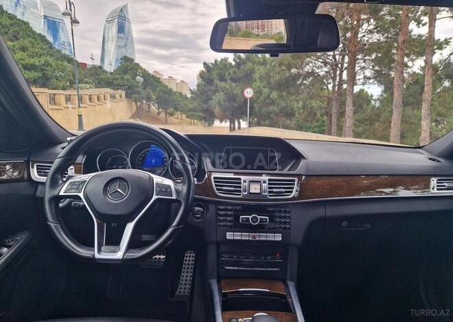 Mercedes E 200-7
