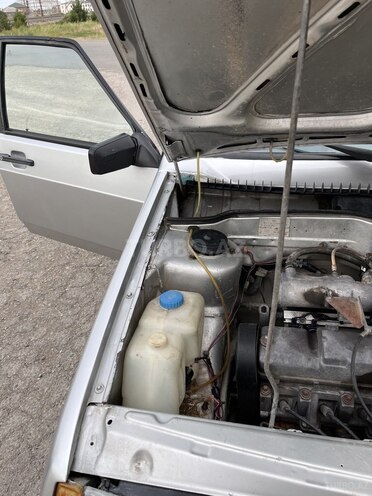 LADA (VAZ) 21099-8