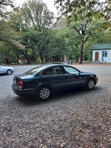 Volkswagen Passat-6