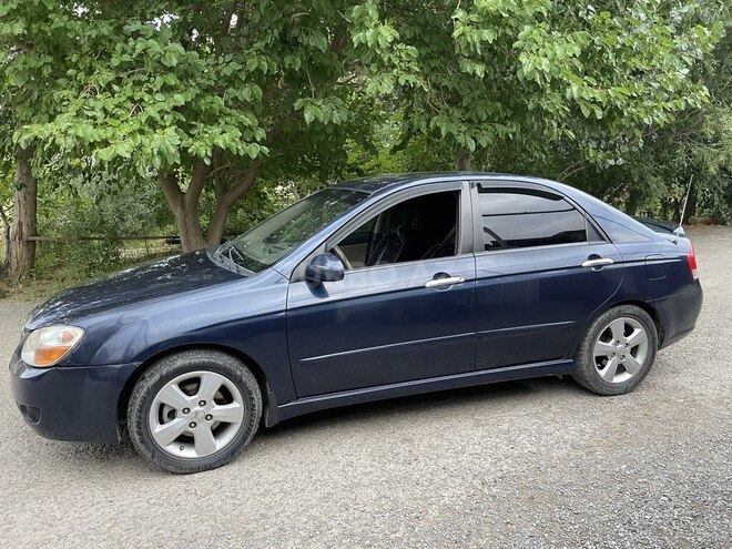 Kia Cerato-5