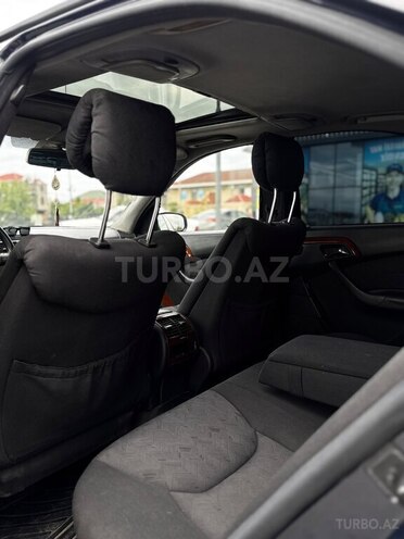 Mercedes S 320-10