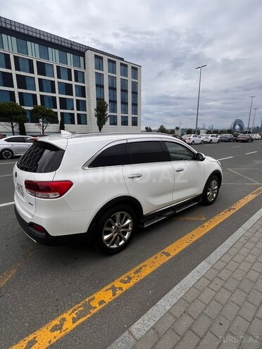 Kia Sorento-4