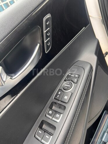Kia Sorento-6