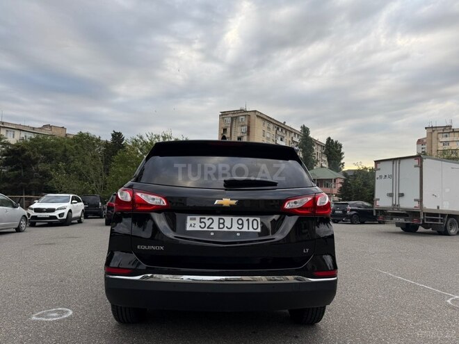 Chevrolet Equinox-7