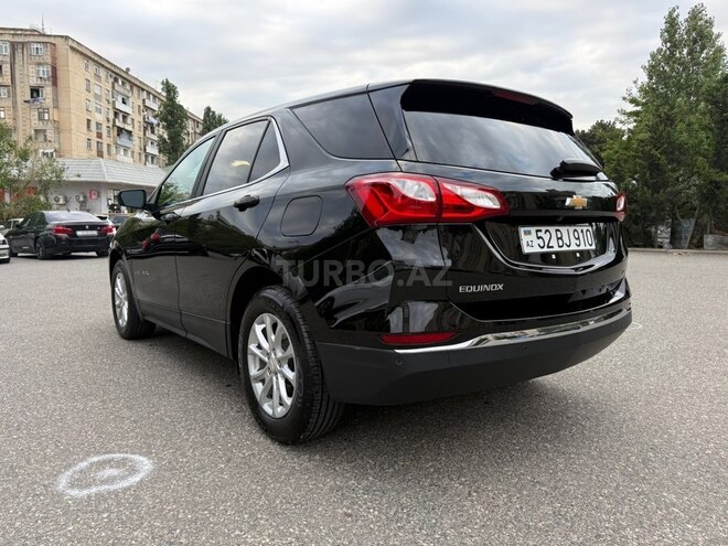 Chevrolet Equinox-8