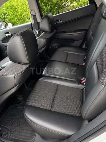 Hyundai i30-8