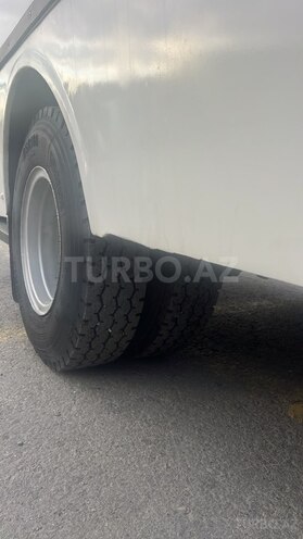 Isuzu NP 37-5