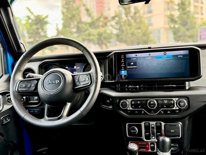 Jeep Wrangler-13