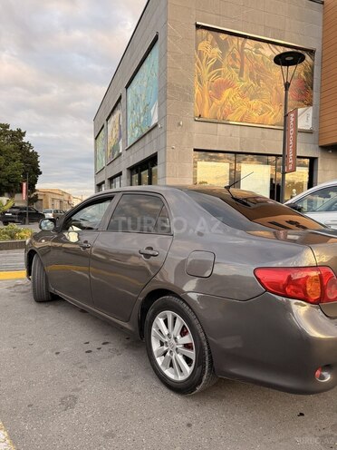 Toyota Corolla-5