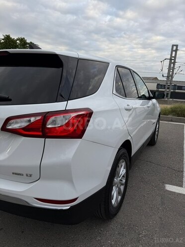 Chevrolet Equinox-7