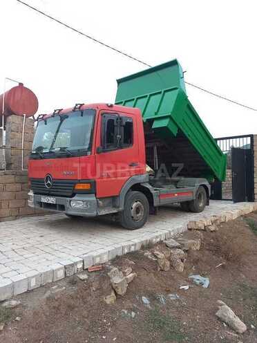 Mercedes Atego 815-1