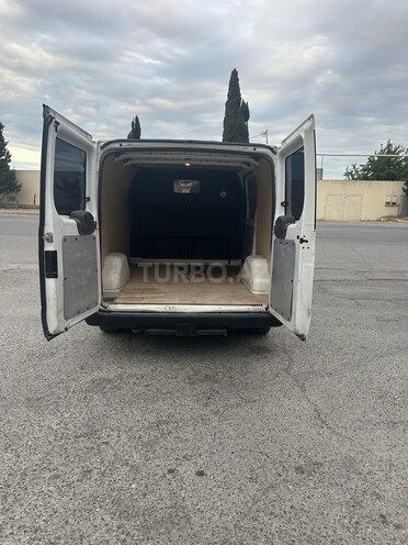 Ford Transit-3