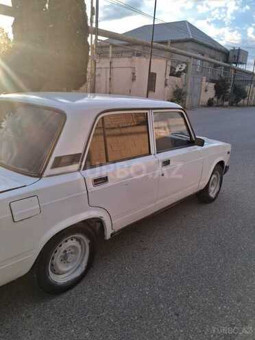 LADA (VAZ) 2107-5