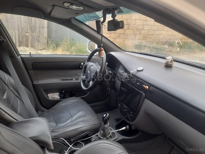 Daewoo Gentra-5