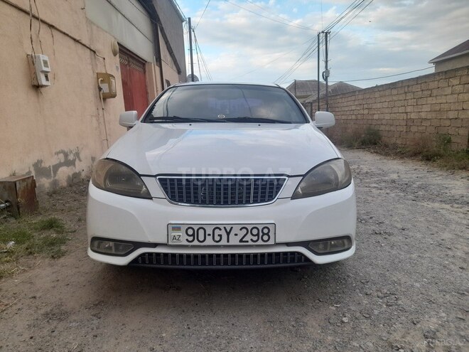 Daewoo Gentra-1