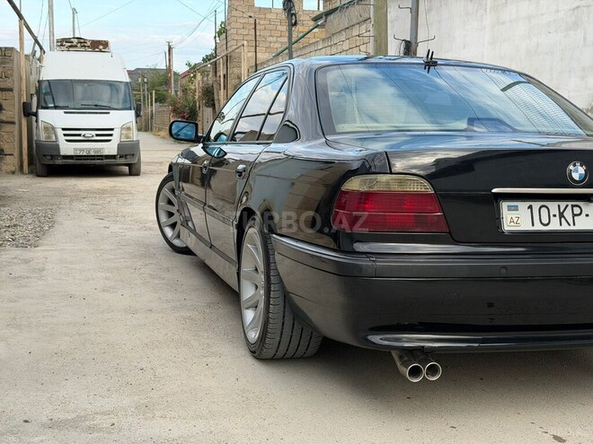 BMW 728-6