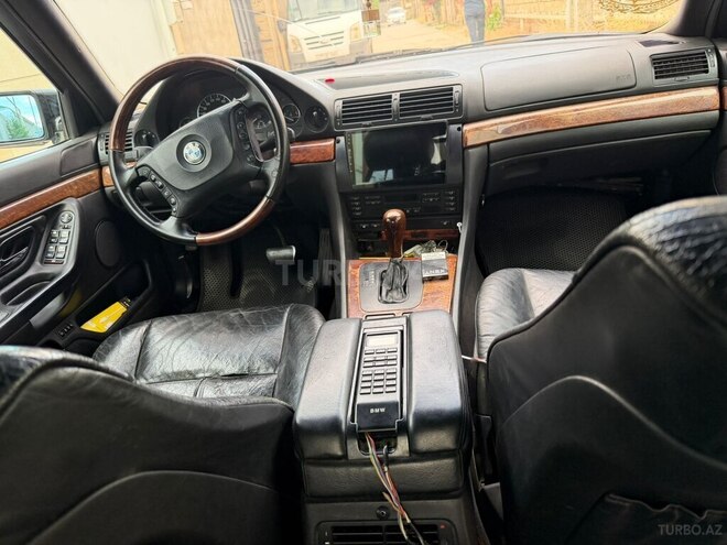 BMW 728-16
