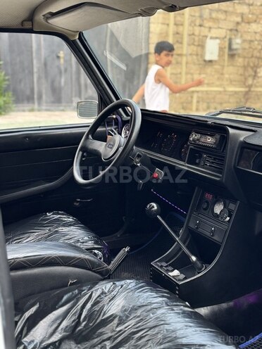 LADA (VAZ) 2107-8