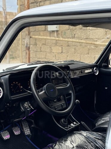 LADA (VAZ) 2107-9