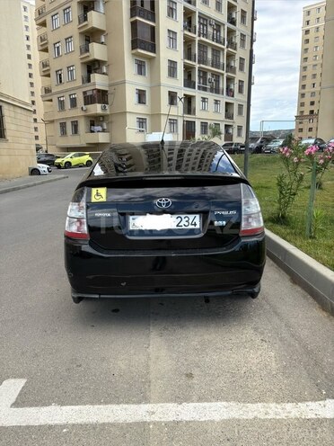 Toyota Prius-2
