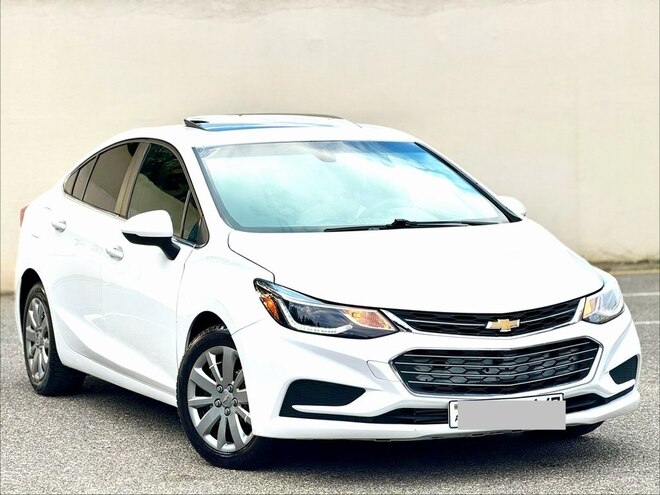 Chevrolet Cruze-1