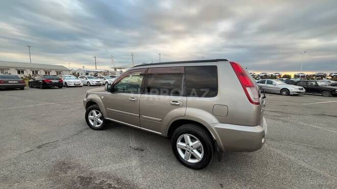 Nissan X-Trail-10