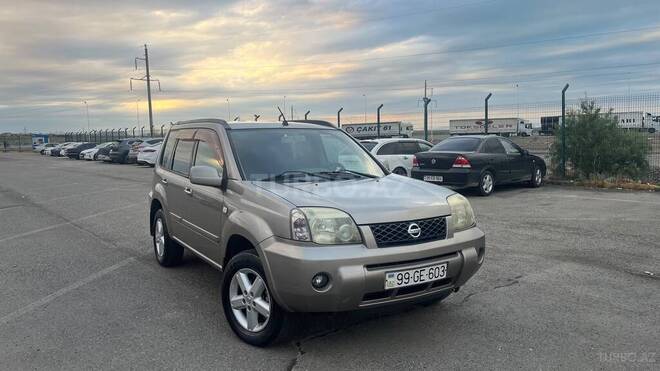 Nissan X-Trail-1