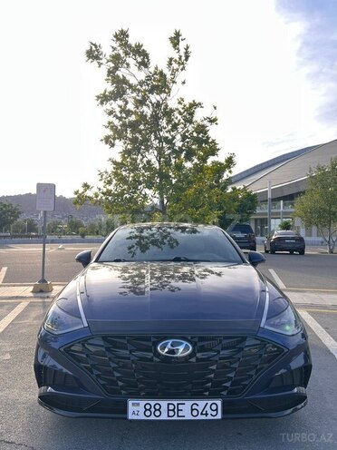 Hyundai Sonata-1