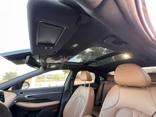 Hyundai Sonata-8