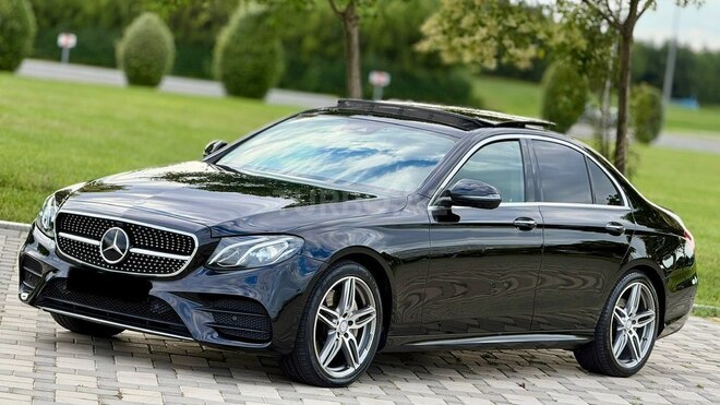 Mercedes E 300-9
