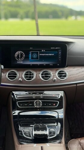 Mercedes E 300-20