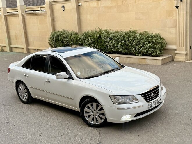 Hyundai Sonata-1