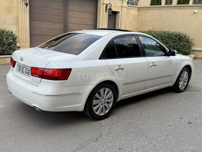 Hyundai Sonata-9