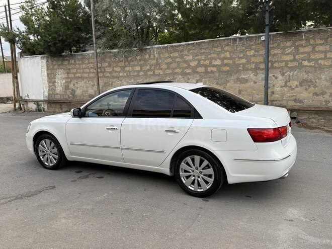 Hyundai Sonata-10