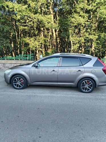 Kia Ceed SW-4