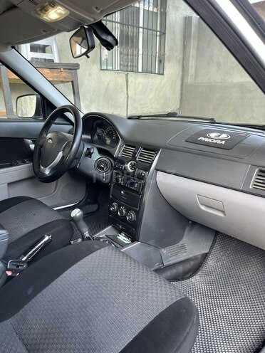 LADA (VAZ) Priora-20