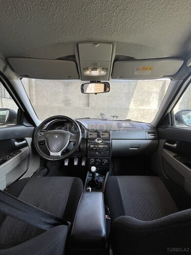 LADA (VAZ) Priora-8