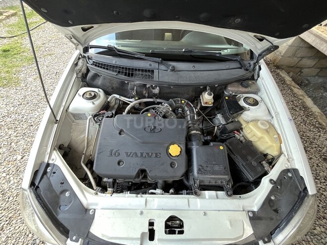 LADA (VAZ) Priora-21
