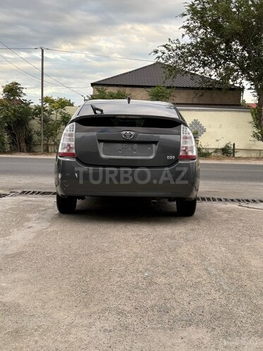 Toyota Prius-6