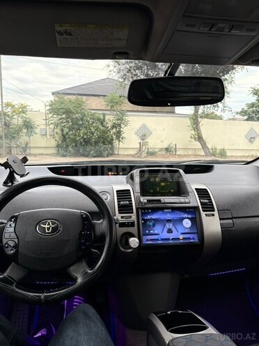 Toyota Prius-17