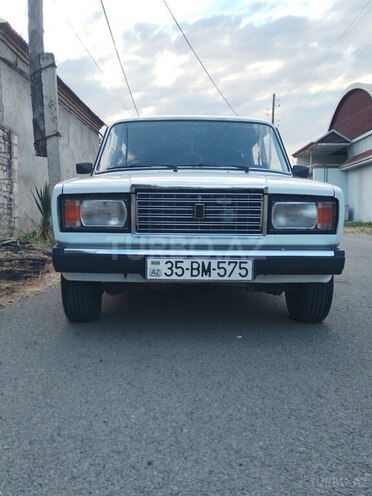 LADA (VAZ) 2107-1