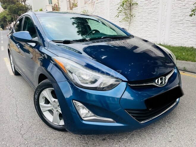 Hyundai Elantra-9
