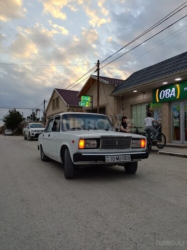 LADA (VAZ) 2107-4