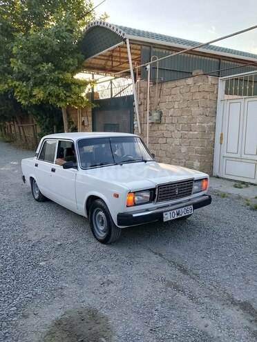 LADA (VAZ) 2107-8