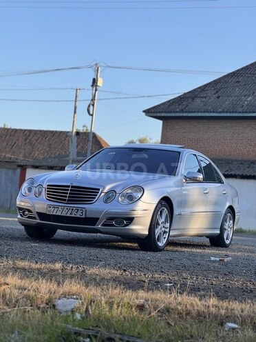 Mercedes E 220-3