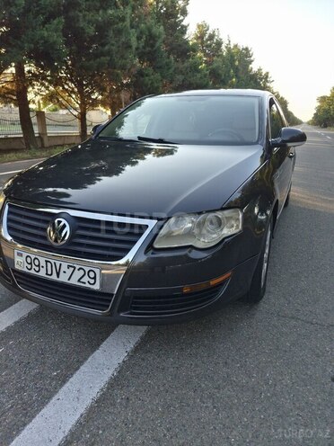 Volkswagen Passat-2