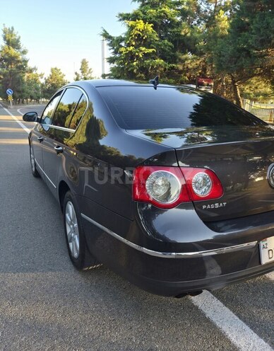 Volkswagen Passat-5