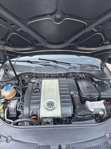 Volkswagen Passat-12